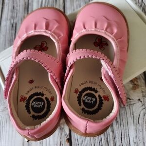 Livie and Luca Ruche Mary Jane Shoes New  Without Box